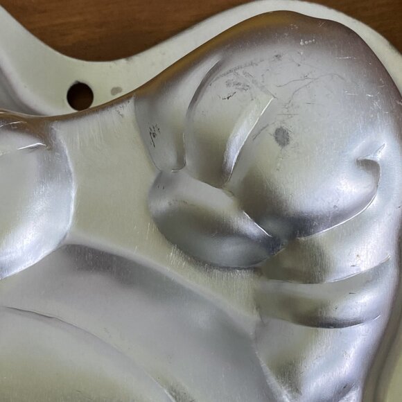 Vintage 96 Wilton Bugs Bunny Running Cake Pan 2105-3200 - Picture 6 of 8